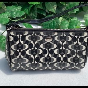 Coach Peyton Dream C Top Handle Pouch Purse